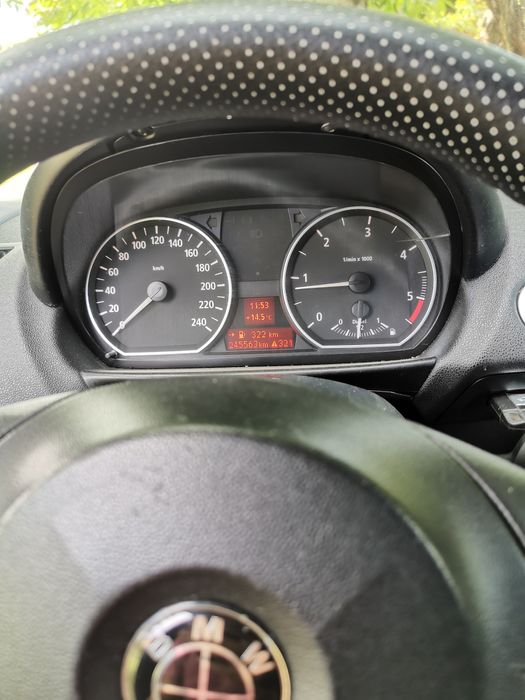 Vând Bmw seria 1