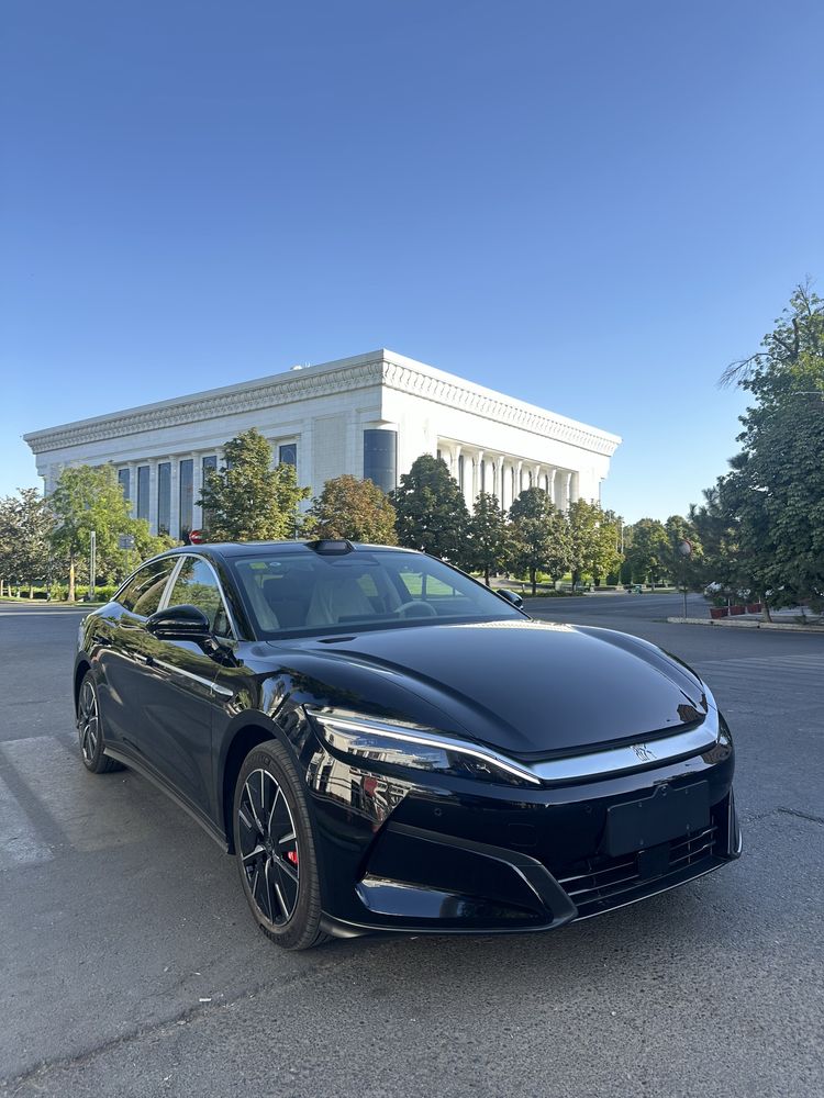 НОВИНКА BYD Han L 701 Km Notariusga tayyor