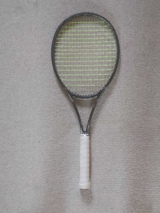 Wilson 98s тенис ракети