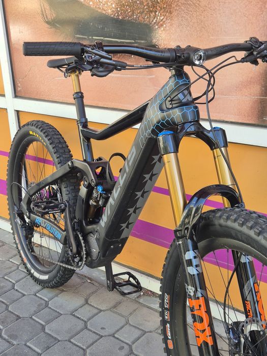 Bicicleta electrica  emtb Wallis full carbon 27.5