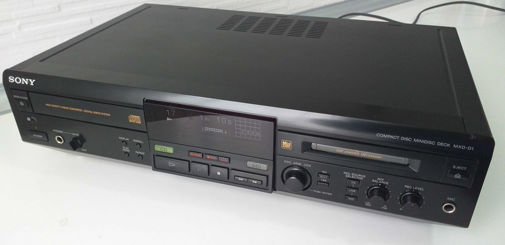 Minidisc CD SONY MXD-D1 cu telecomanda