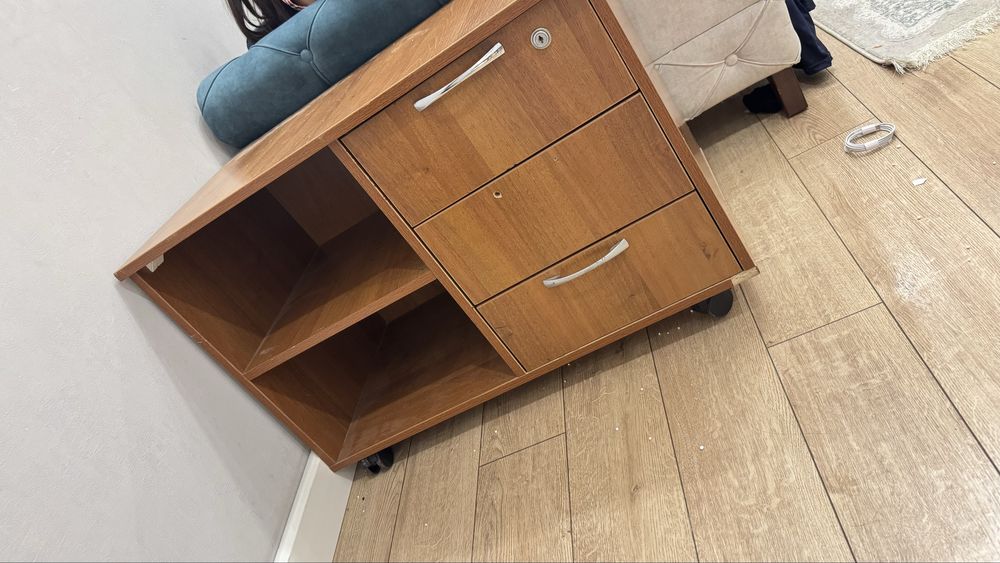 Комод  бесплатно