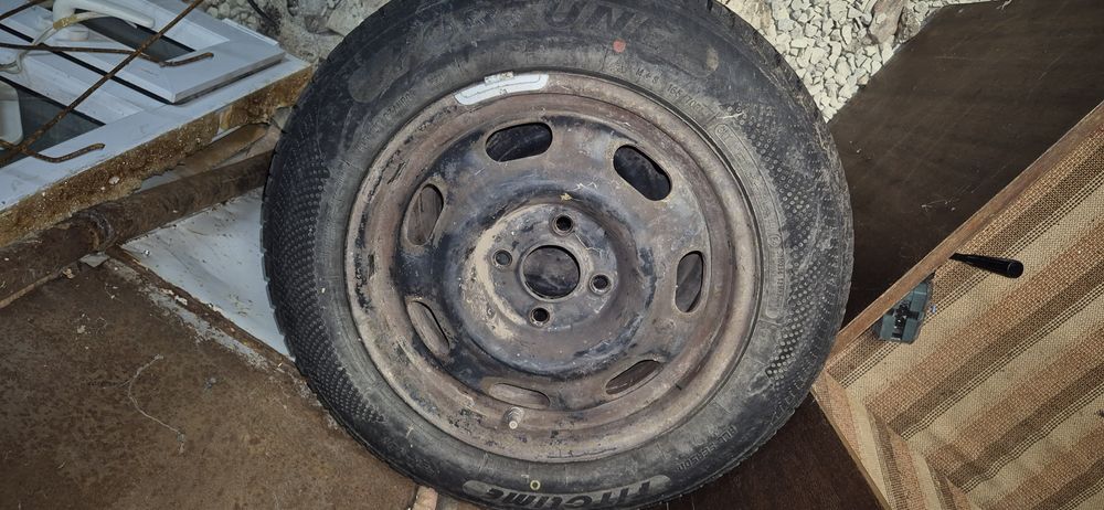 Гуми 14" всесезонни