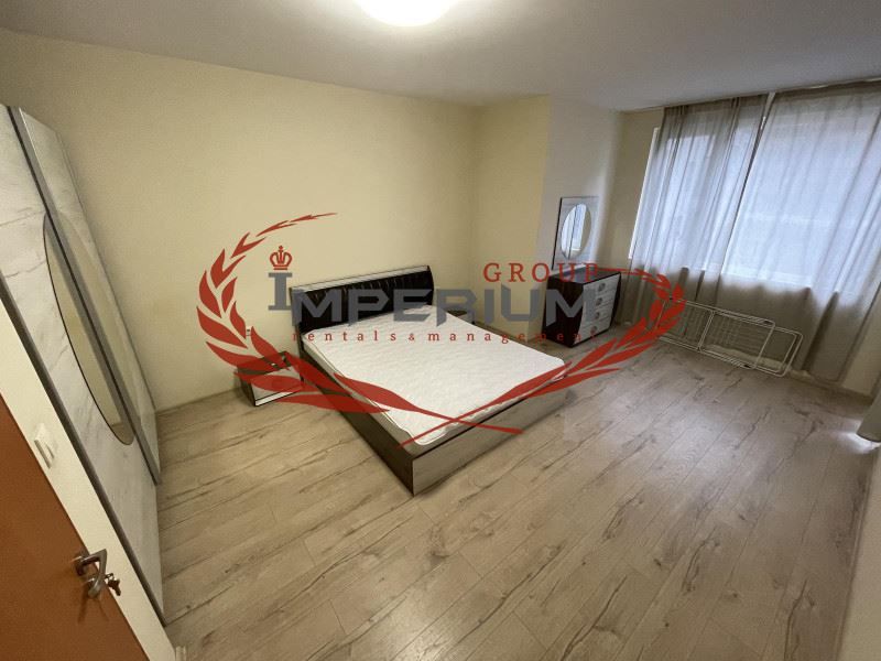 Дава се под наем Двустаен апартамент в Варна, Левски - 60 кв.м за 459 € - Снимка #4