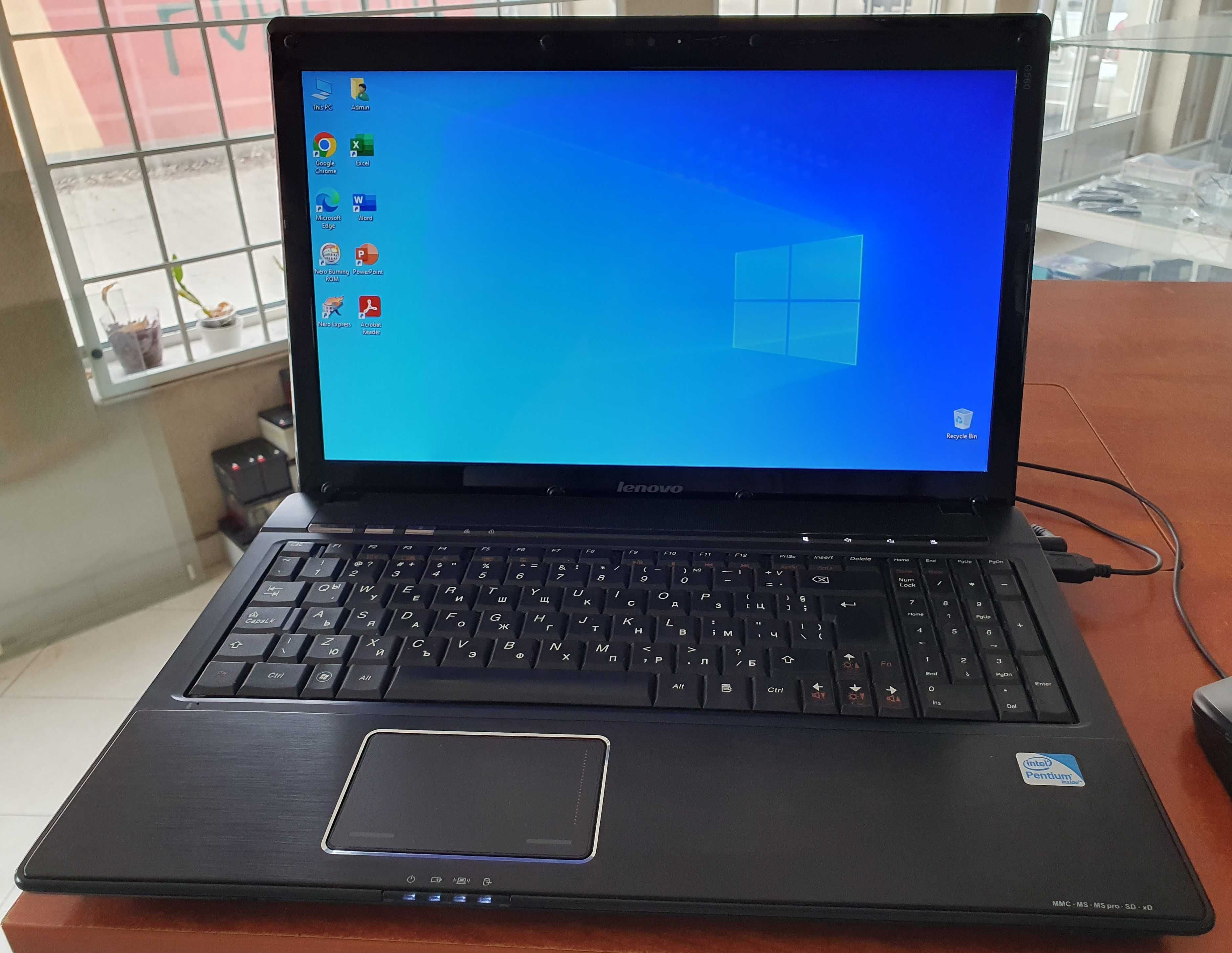 HP Lenovo Dell Asus лаптoпи notebook 15.6" TV филми сърфиране интернет