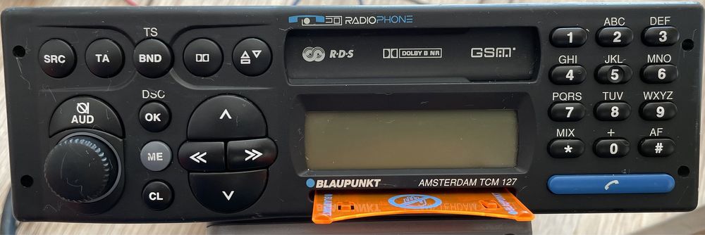 Radio casetofon -telefon Blaupunkt Amsterdam tcm 127