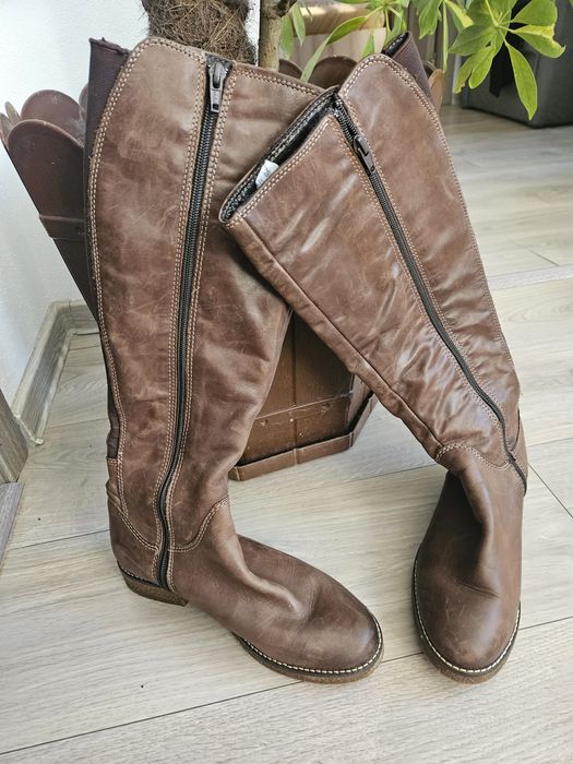 Cizme din piele maro