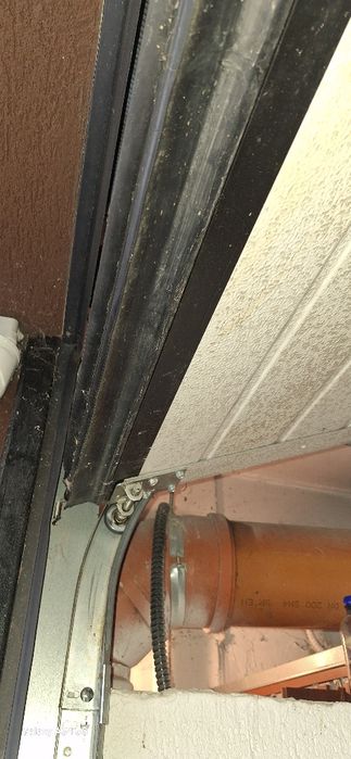 Usa sectionala RTH cu automatizare bft