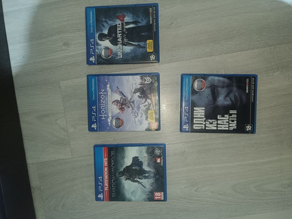 Продам Sony PlayStation 4 slim 500 Гб