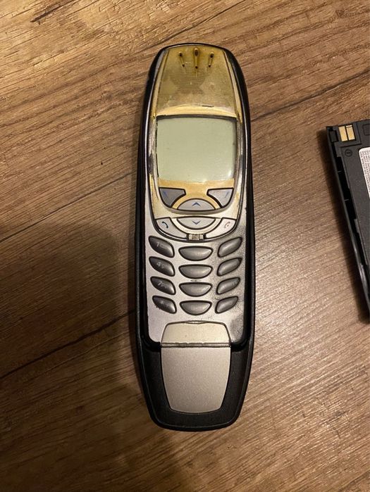 Suport telefon auto carkit nokia 6310i mercedes a820