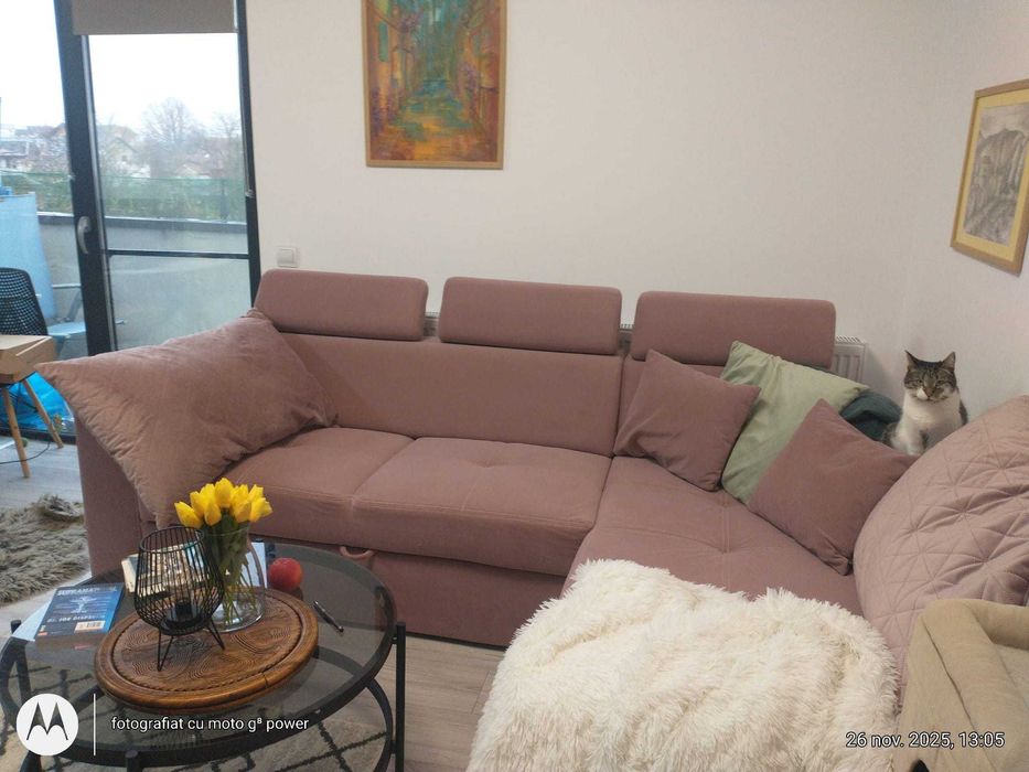 Coltar roz aproape nou, cumparat din fabrica Laguna-Sighet