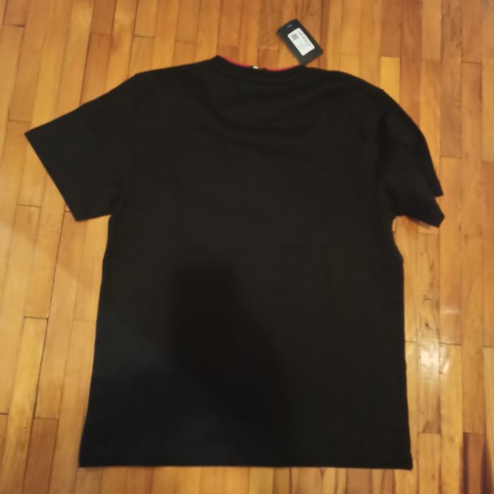 Tricou nou cu eticheta