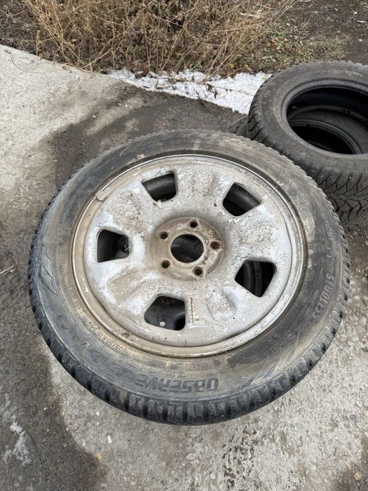 Продам японскую резину зима TOYO