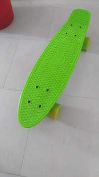 Skateboard pentru copi