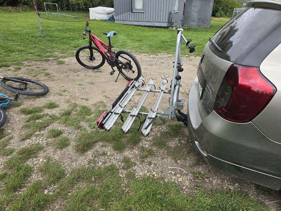 Vand suport biciclete pe carlig pt. 3 biciclete