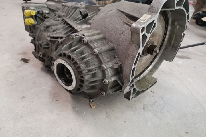 Cutie De Viteze Automata ZF 7 Rapoarte Originala AVARIATA Porsche 718