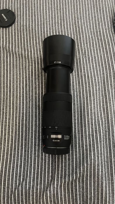 Obiectiv Canon 70-300mm f/4-5.6 IS II USM montura EF