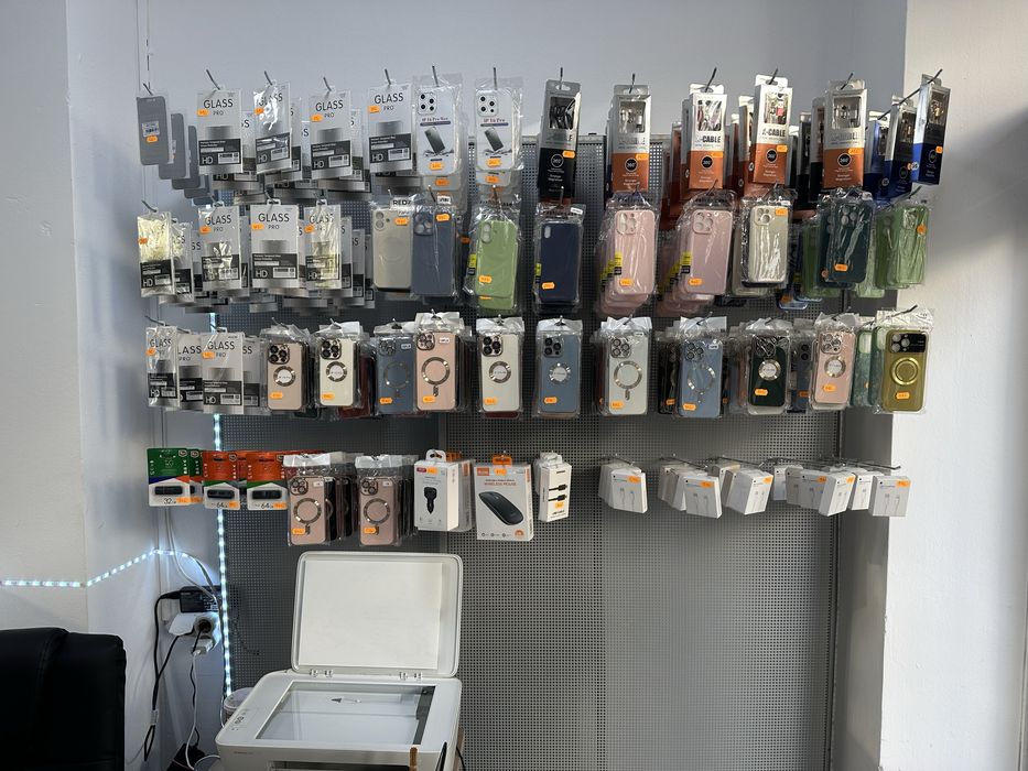Stock marfa Gsm/Huse/folii/Cabluri ofer factura