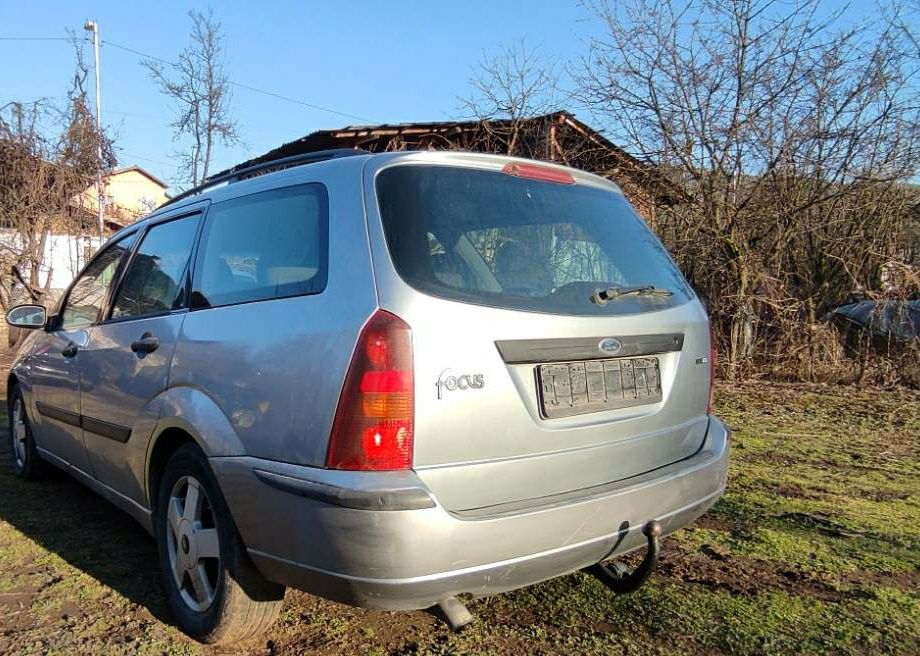 Задни капаци за Форд Фокус Мк1 Комби Zadni kapaci Ford Focus 98/2004