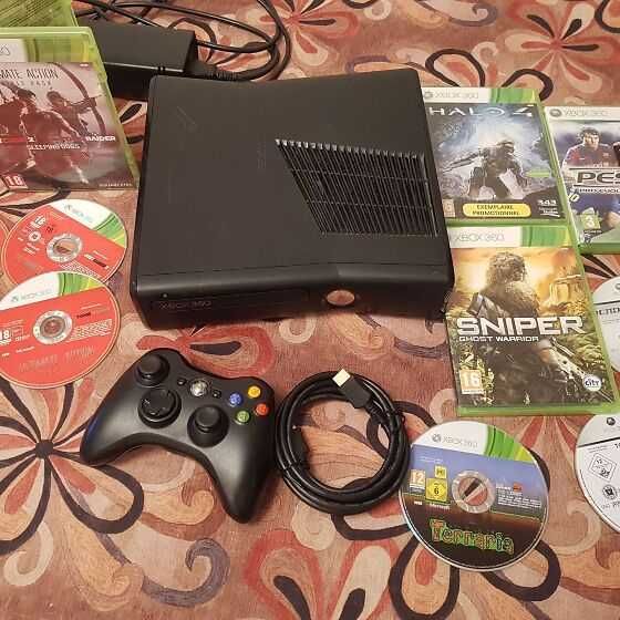 продам игравую приставку хбокс360 слим полный наворот