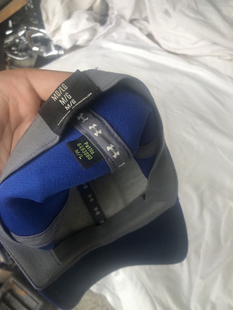 Under Armour шапка нова