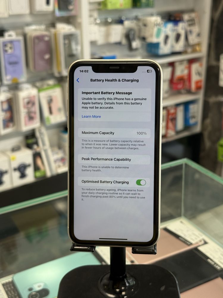 Apple iPhone 11 64GB White
