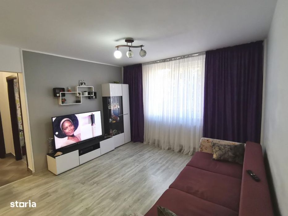 Apartament 3 camere etaj 1, Piata Darmanesti