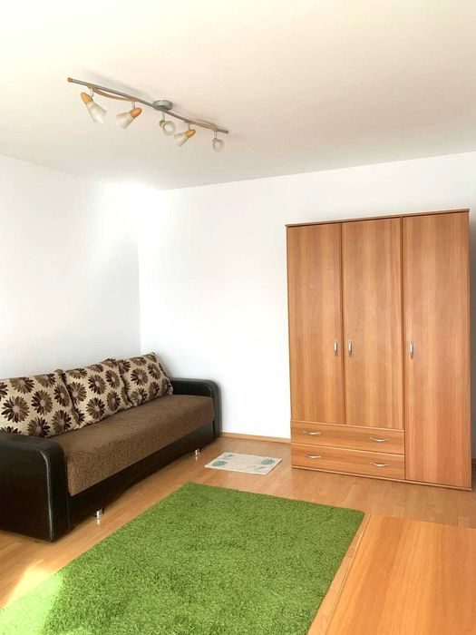 Garsonieră de închiriat , Titulescu , etaj 10 din 11 , vedere superbă