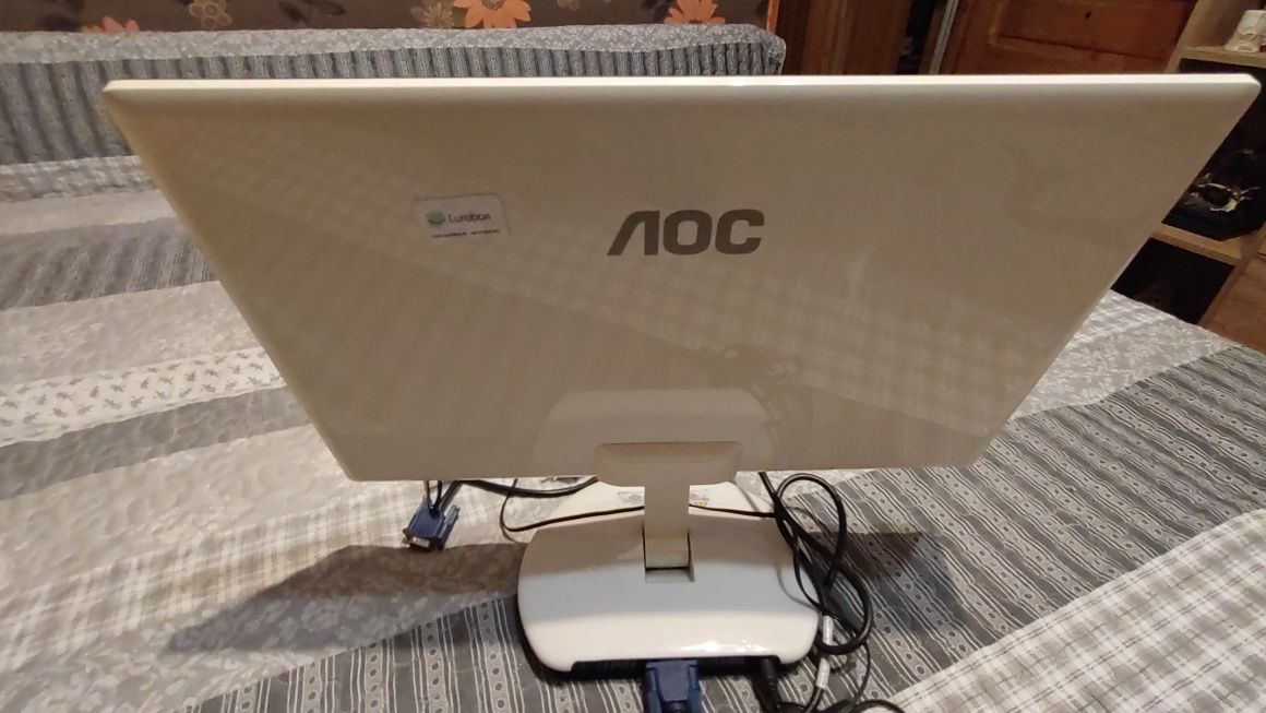 Monitor AOC led 18,5"