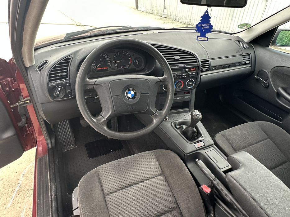 Bmw e36 ca nou , vopseaua originala