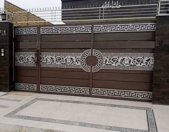 Porti si gard,balustrade:fier forjat,sipca tip jaluzea,tabla traforata