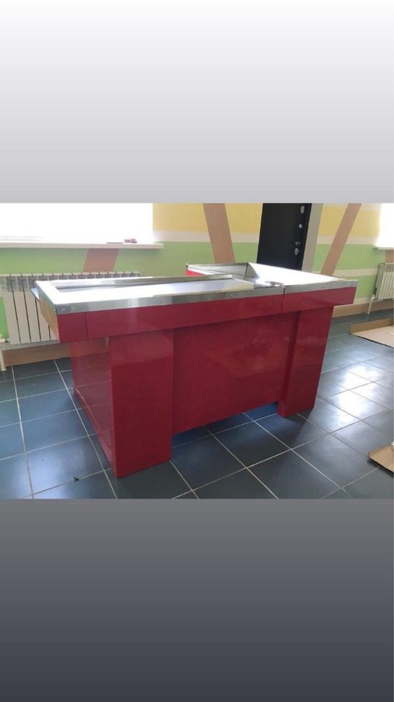 Кассовый бокс новый красный 1.8х100