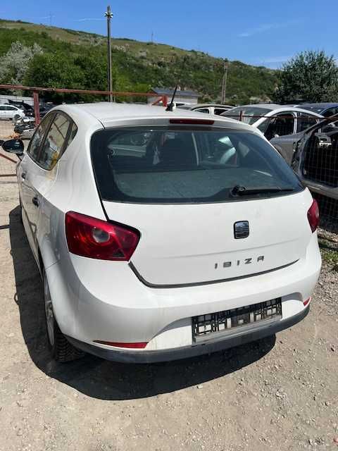 Dezmembrez Ibiza hatchback 2010,1.4 tdi 59kw,BMS,cutie JDD, alba LB9A.
