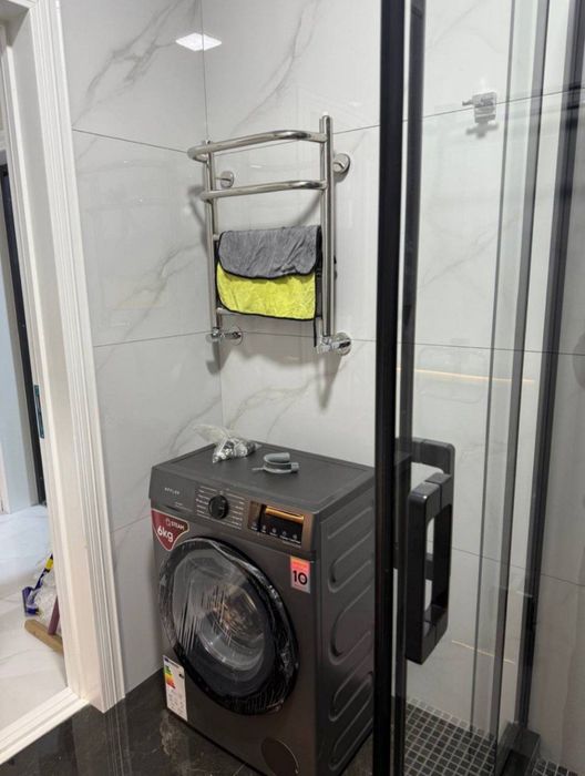 Yubsobod amerika elchixonasida