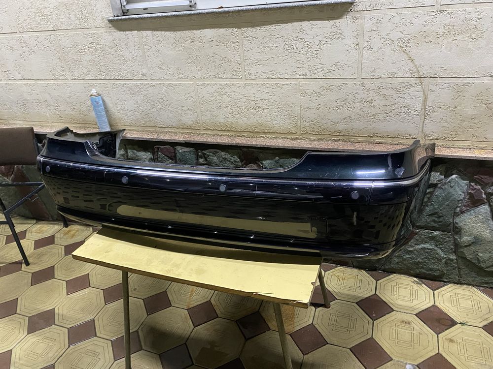 Продам задний бампер w211