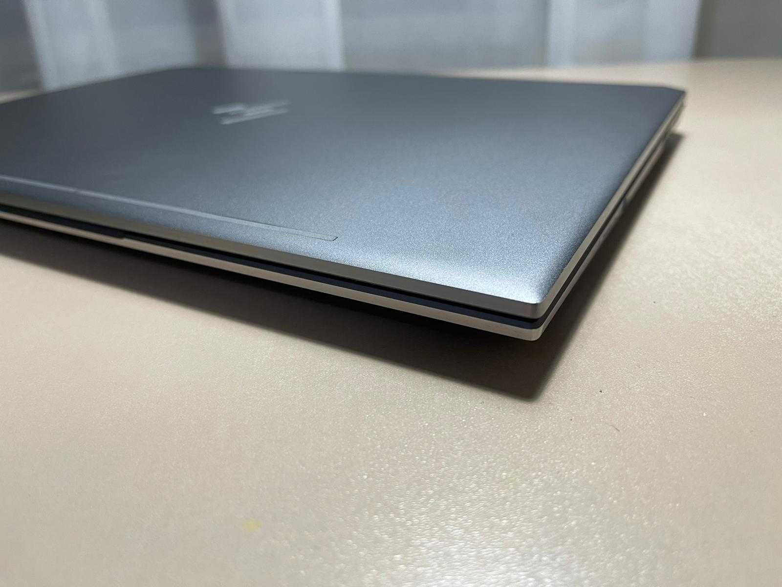 HP ZBook Studio G5 - i9 - 16GB RAM - 512 SSD