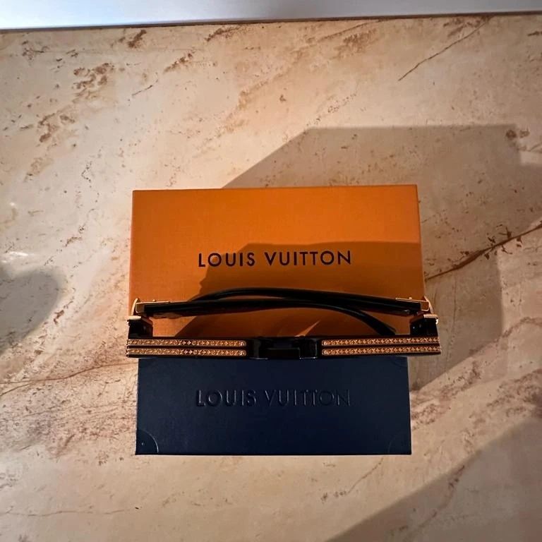 Ochelari Louis Vuitton millionaires NOI.