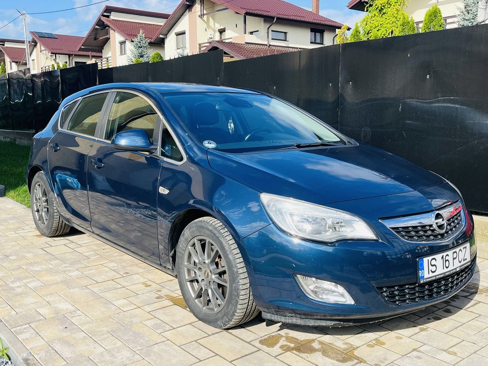 Opel Astra J 1.7Cdti 125cp