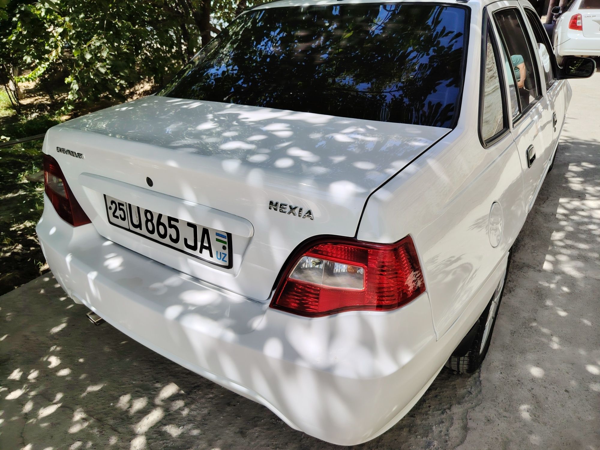 Nexia 2 sotiladi holati alo