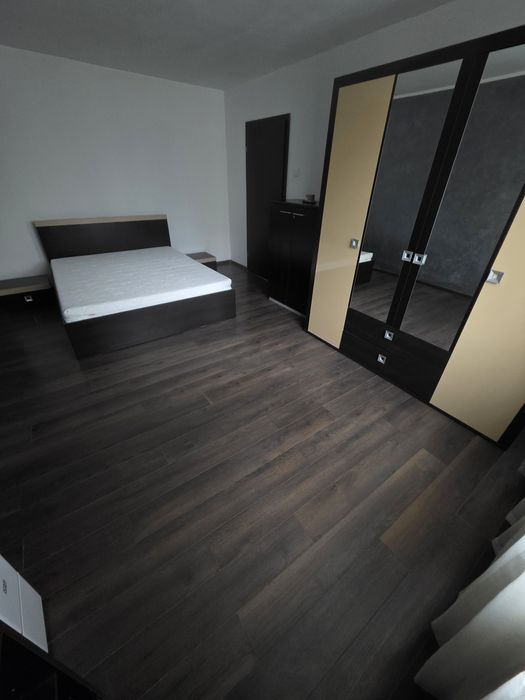 Inchiriez garsoniera ,36 m utili