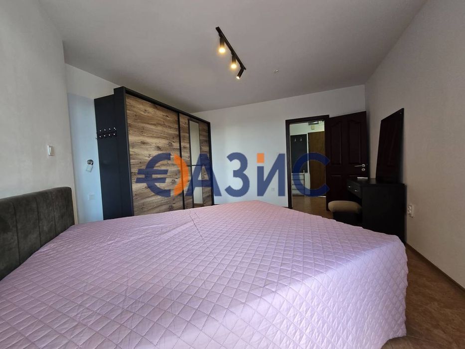 Продава се Двустаен апартамент в к.к. Слънчев бряг - 71 кв.м за 571 €/кв.м - Снимка #9