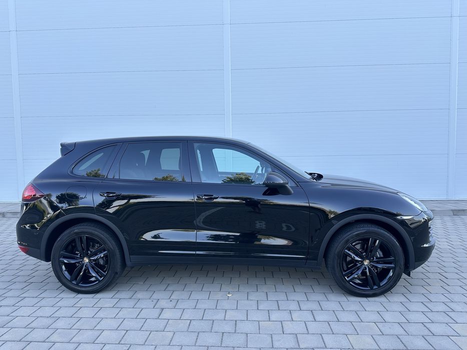 Porshe cayenne 3.0 TDI - 245 cp