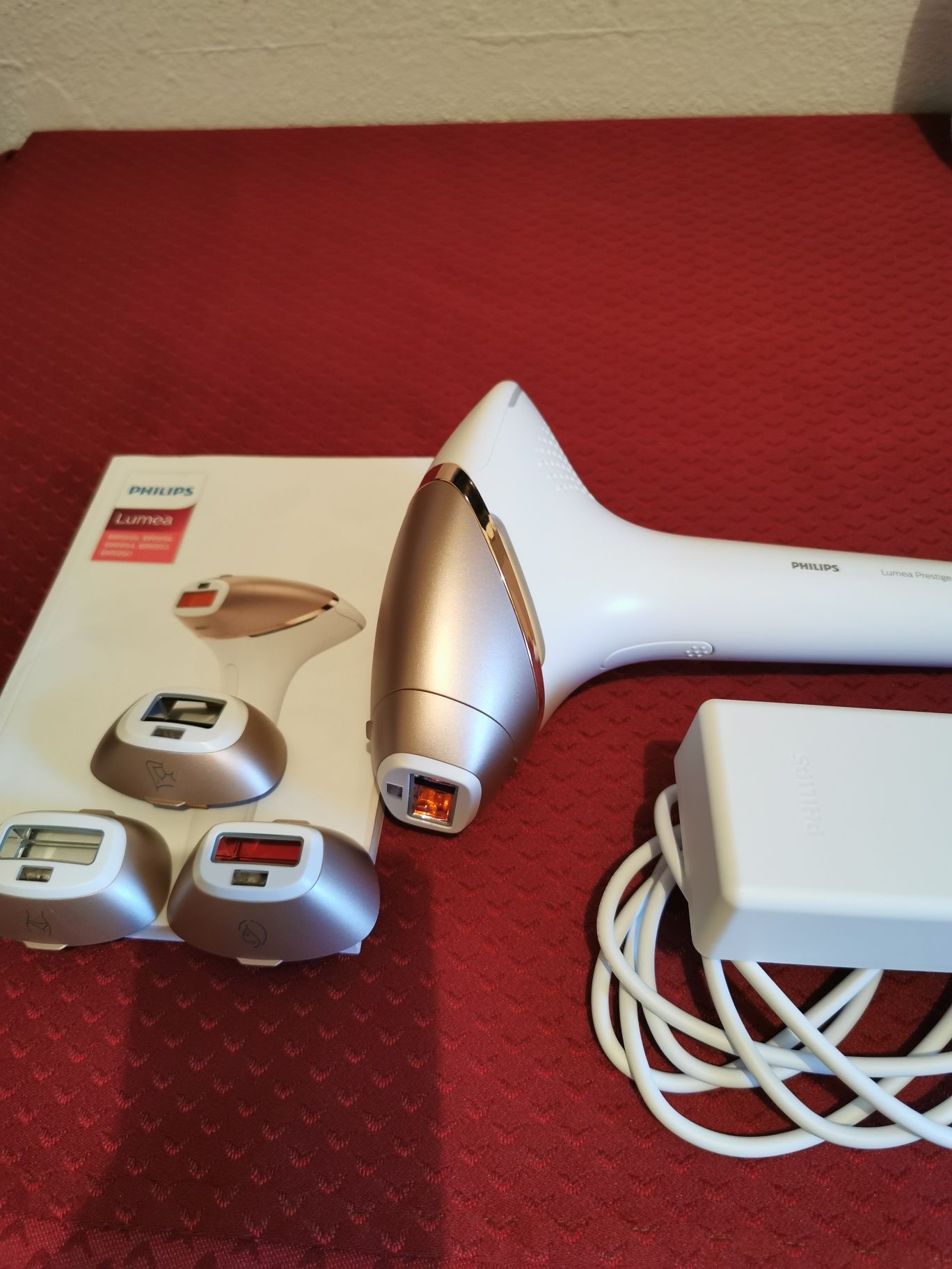 Vând Epilator IPL Philips Lumea Prestige