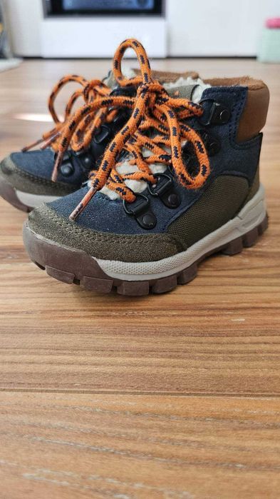 Детски боти на next. Размер 23. Цена 45 лв.