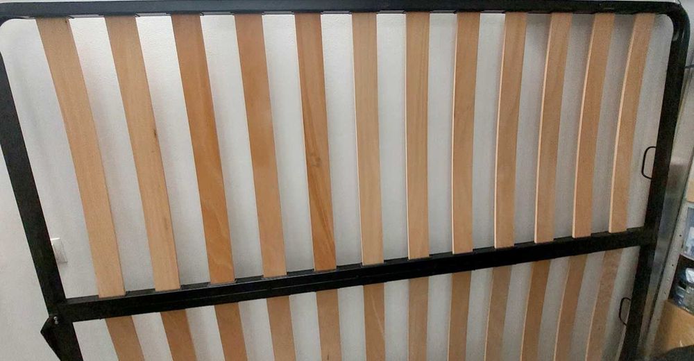 Saltea spuma și somieră fag 160x200 (stare bună)