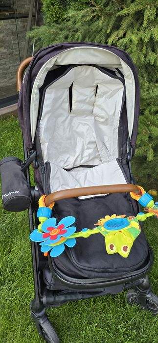 Carucior sport reversibil Triv Next, Caviar, Nuna