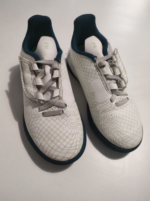 Ghete copii fotbal 30 gazon albe Kipsta Viralto STC perfecte