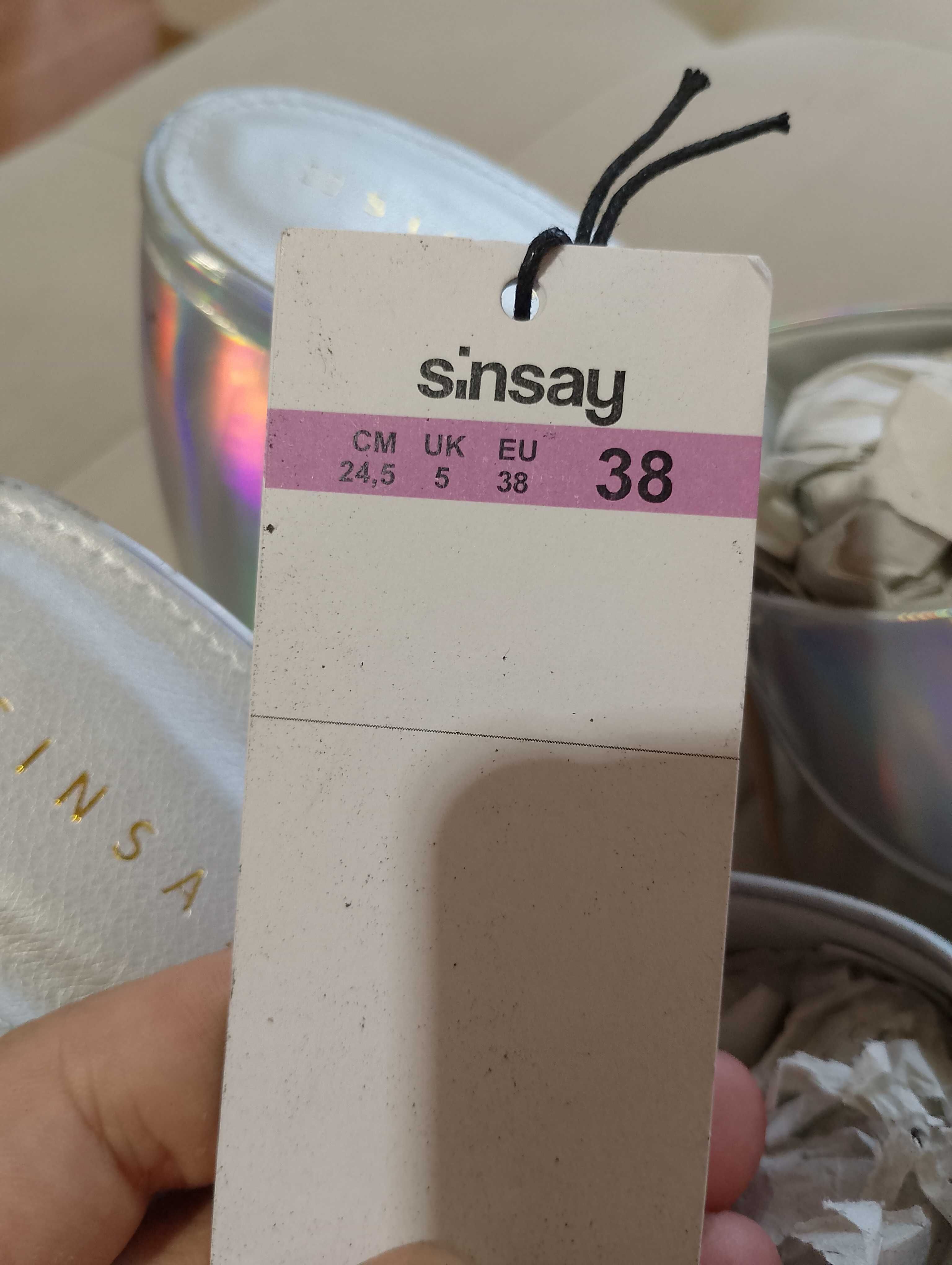 Дамски обувки на Sinsay