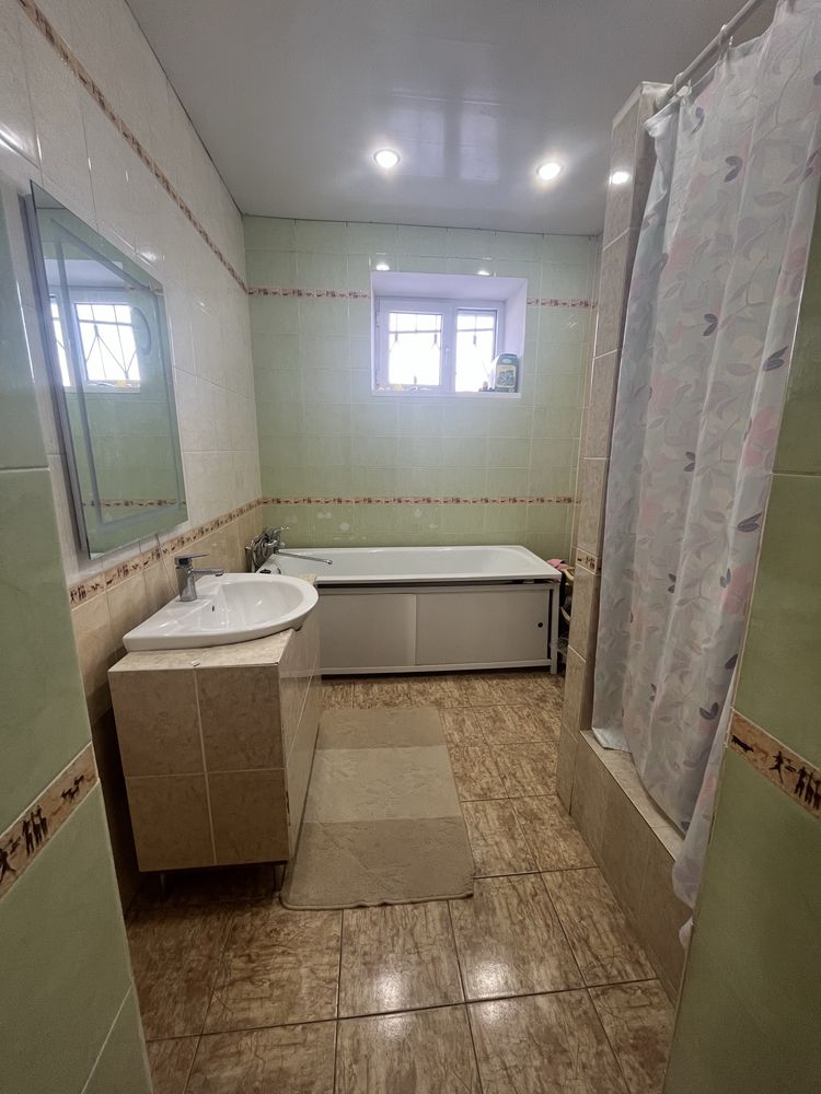 Продается 2х этажный дом