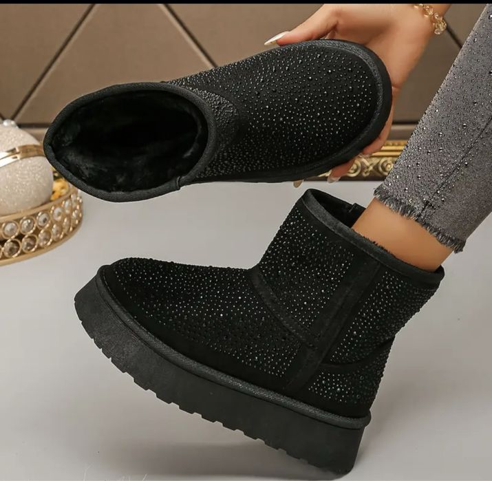 Обувь новая угги